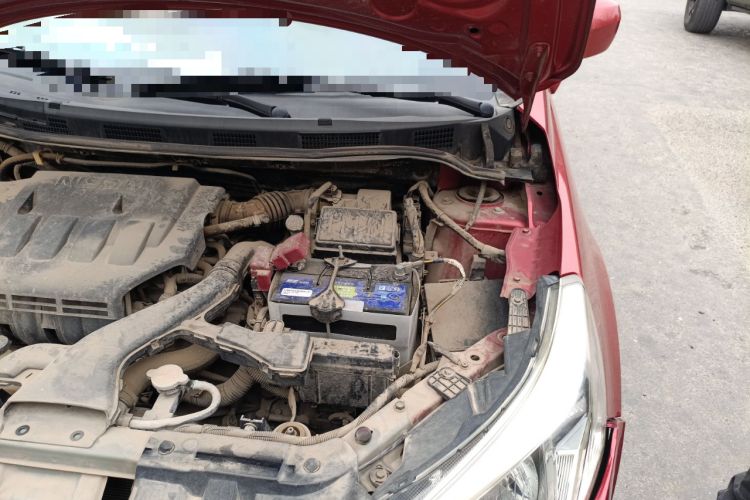 Used Venucia R50 2015 1.6L Manual Fashion Edition Engine Bay Left