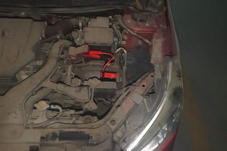 Used Venucia R50 2015 1.6L Manual Fashion Edition Engine Bay Left