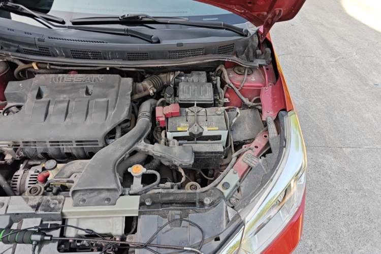 Used Venucia R50 2015 1.6L Automatic Fashion Edition Engine Bay Left