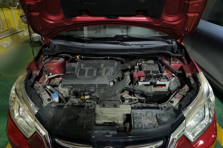 Used Venucia R50 2015 1.6L Automatic Fashion Edition Engine Bay