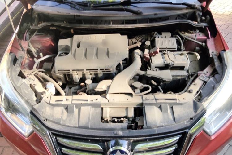 Used Venucia R50 2015 1.6L Manual Fashion Edition Engine Bay