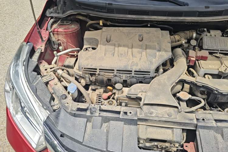 Used Venucia R50 2015 1.6L Automatic Fashion Edition Engine Bay Right