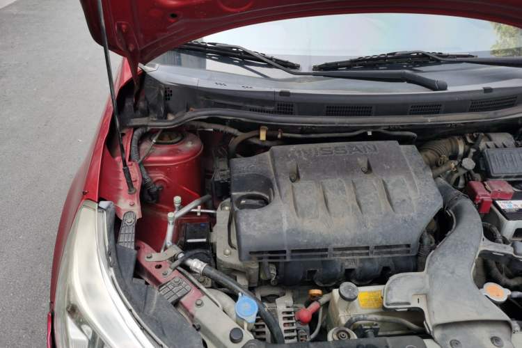Used Venucia R50 2015 1.6L Automatic Fashion Edition Engine Bay Right