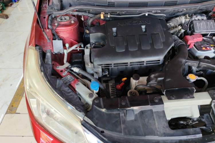 Used Venucia R50 2015 1.6L Automatic Fashion Edition Engine Bay Right