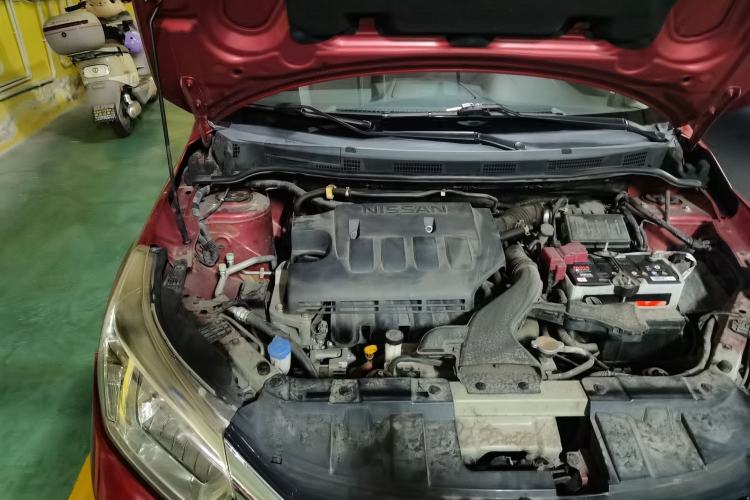 Used Venucia R50 2015 1.6L Automatic Fashion Edition Engine Bay Right