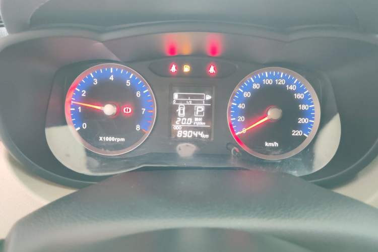 Used Venucia R50 2015 1.6L Automatic Fashion Edition Instrument Cluster
