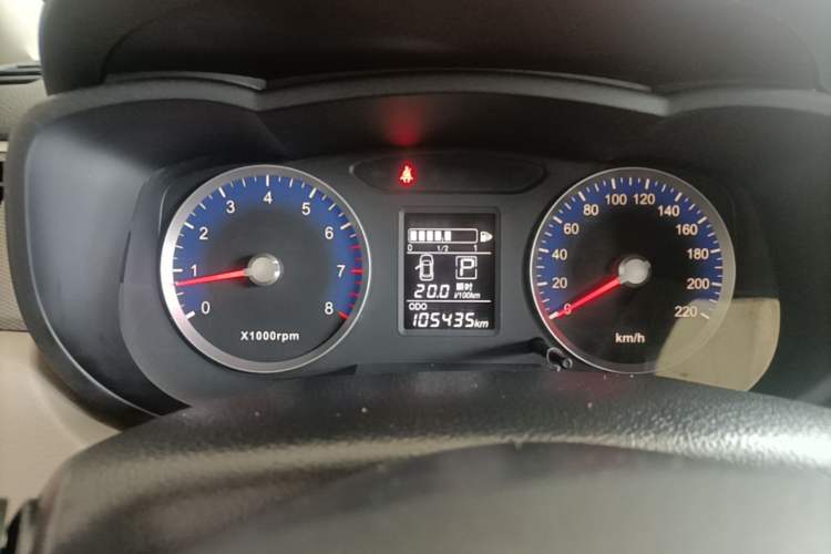 Used Venucia R50 2015 1.6L Automatic Luxury Edition Instrument Cluster