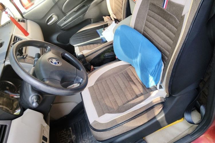 Used Venucia R50 2015 1.6L Manual Fashion Edition Left Front Seat