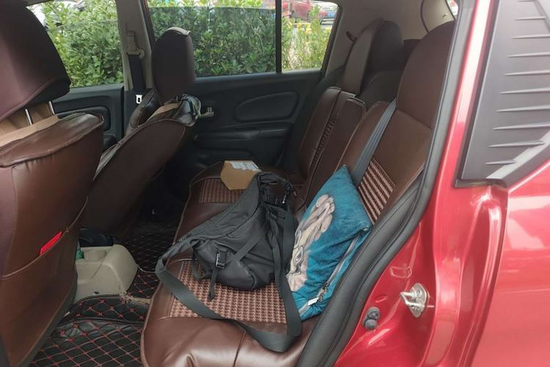 Used Venucia R50 2015 1.6L Manual Fashion Edition Left Rear Seat