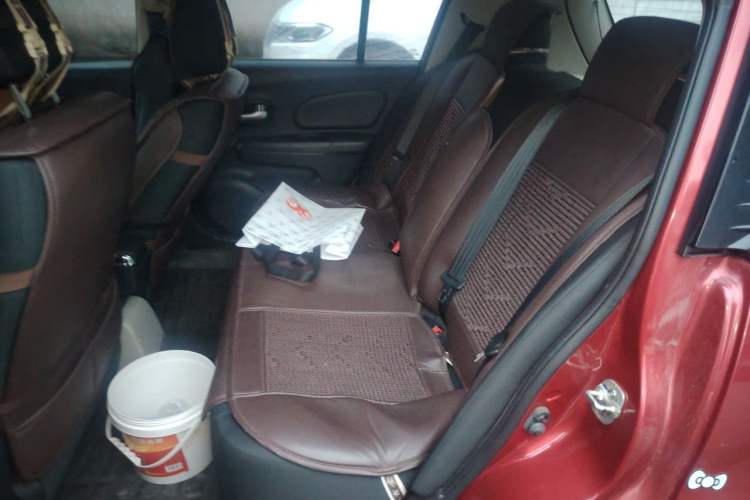 Used Venucia R50 2015 1.6L Manual Fashion Edition Left Rear Seat