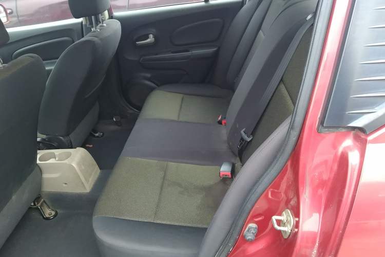 Used Venucia R50 2015 1.6L Manual Fashion Edition Left Rear Seat