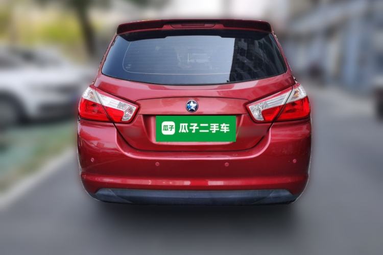 Used Venucia R50 2015 1.6L Automatic Fashion Edition Rear