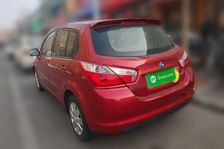 Used Venucia R50 2015 1.6L Manual Fashion Edition Rear Left 45 Deg