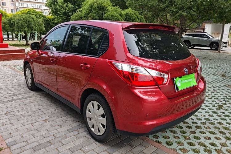 Used Venucia R50 2015 1.6L Automatic Fashion Edition Rear Left 45 Deg