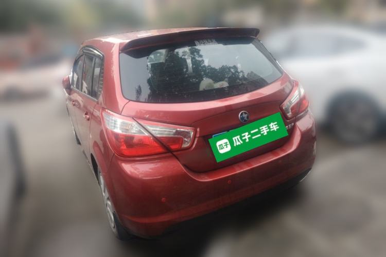 Used Venucia R50 2015 1.6L Manual Fashion Edition Rear Left 45 Deg