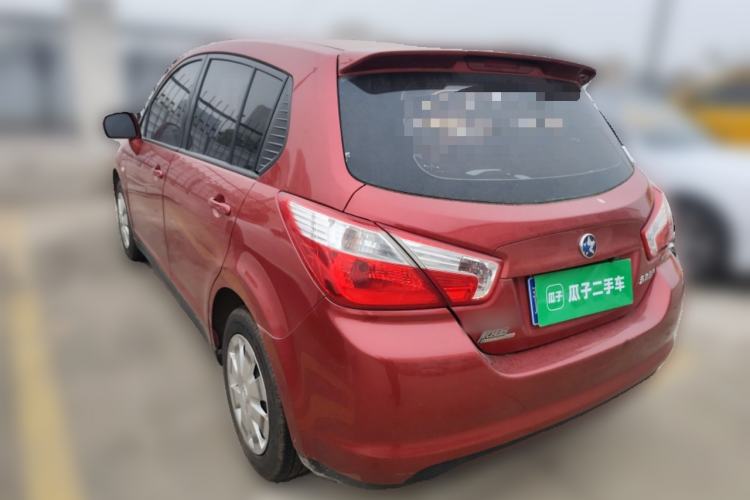 Used Venucia R50 2015 1.6L Manual Fashion Edition Rear Left 45 Deg