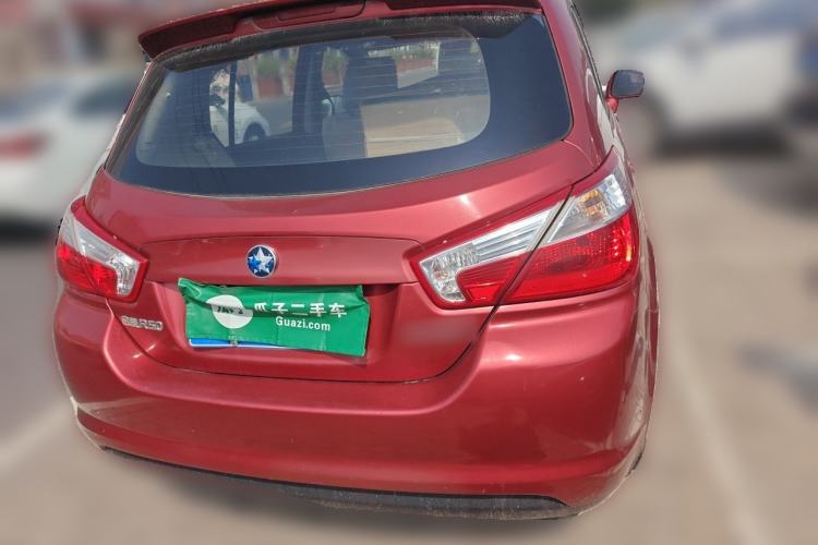 Used Venucia R50 2015 1.6L Manual Fashion Edition Rear