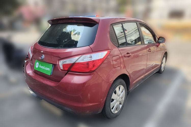 Used Venucia R50 2015 1.6L Manual Fashion Edition Rear Right 45 Deg