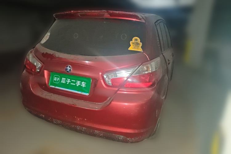 Used Venucia R50 2015 1.6L Manual Fashion Edition Rear Right 45 Deg
