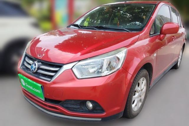 Used Venucia R50 2015 1.6L Manual Luxury Edition