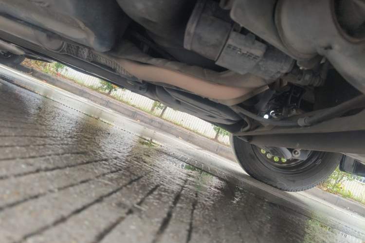 Used Venucia R50 2015 1.6L Manual Fashion Edition Chassis Rear Left