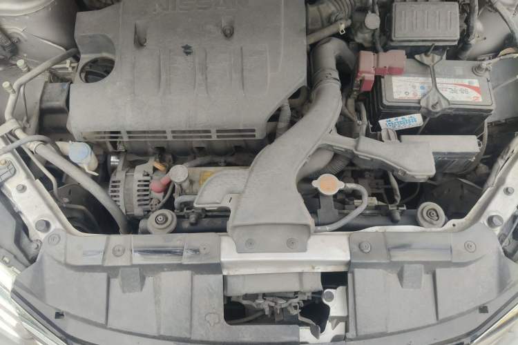 Used Venucia R50 2015 1.6L Manual Fashion Edition Engine Bay