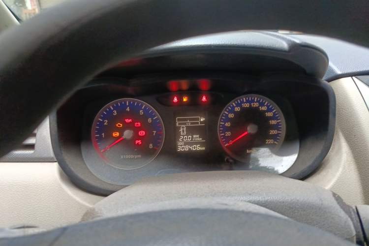 Used Venucia R50 2015 1.6L Manual Fashion Edition Instrument Cluster