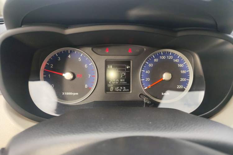 Used Venucia R50 2015 1.6L Automatic Fashion Edition Instrument Cluster