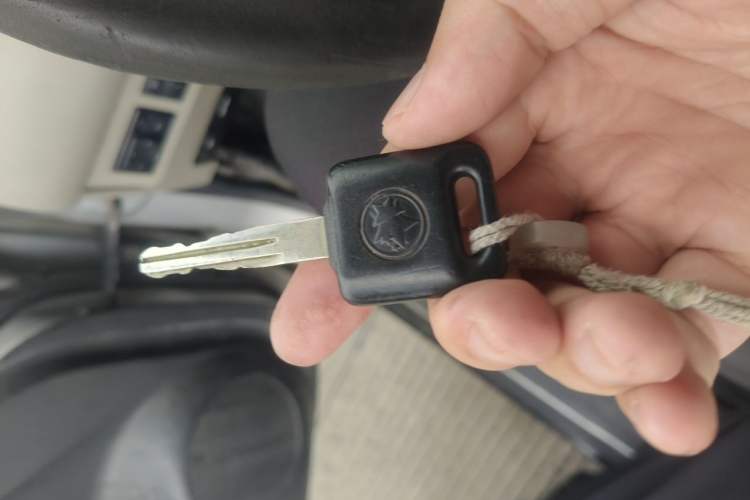 Used Venucia R50 2015 1.6L Manual Fashion Edition Vehicle Key
