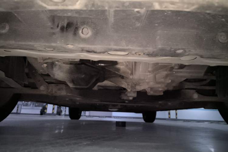 Used Venucia R50 2015 1.6L Manual Fashion Edition Chassis Front