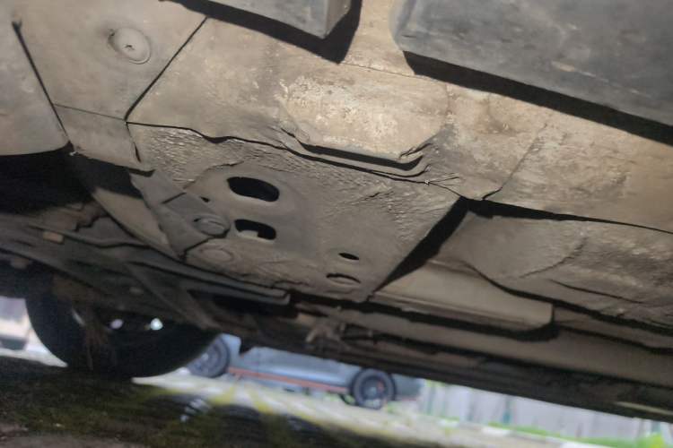 Used Venucia R50 2015 1.6L Manual Fashion Edition Chassis Front Left