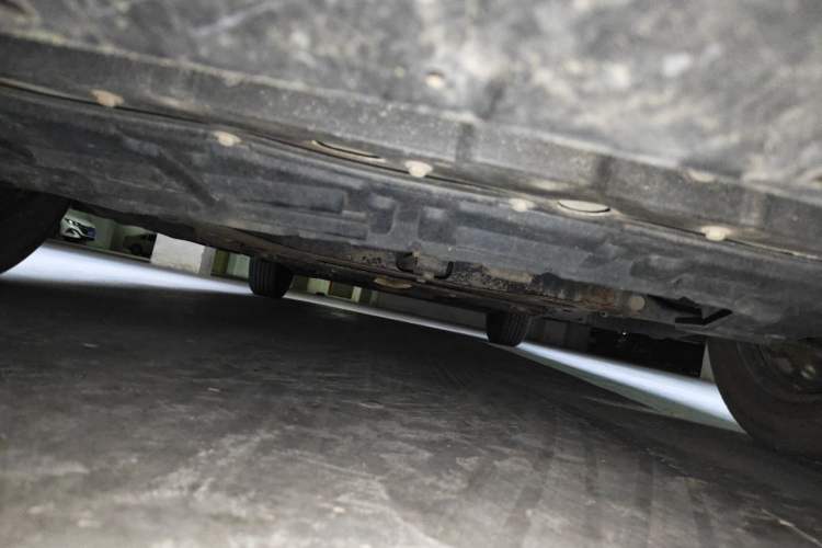 Used Venucia R50 2015 1.6L Manual Fashion Edition Chassis Front