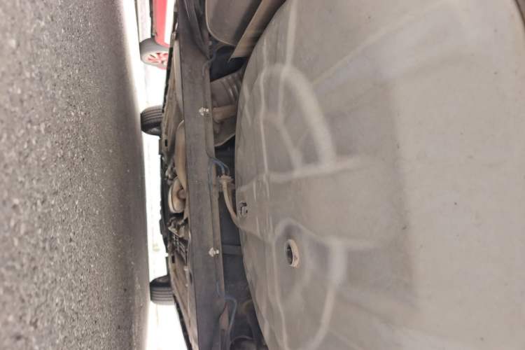 Used Venucia R50 2015 1.6L Manual Luxury Edition Chassis Rear