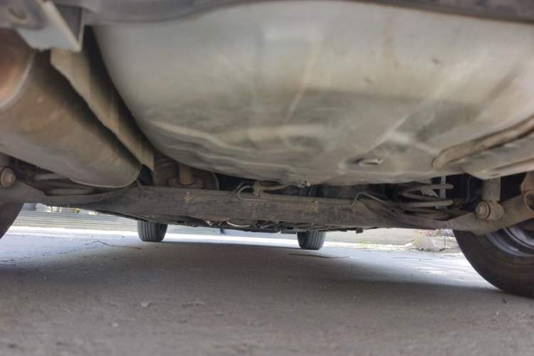 Used Venucia R50 2015 1.6L Manual Fashion Edition Chassis Rear
