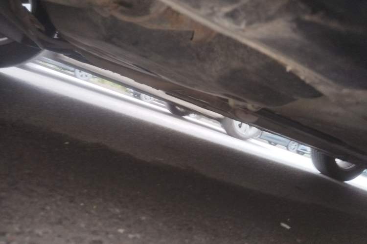 Used Venucia R50 2015 1.6L Automatic Fashion Edition Chassis Rear Right
