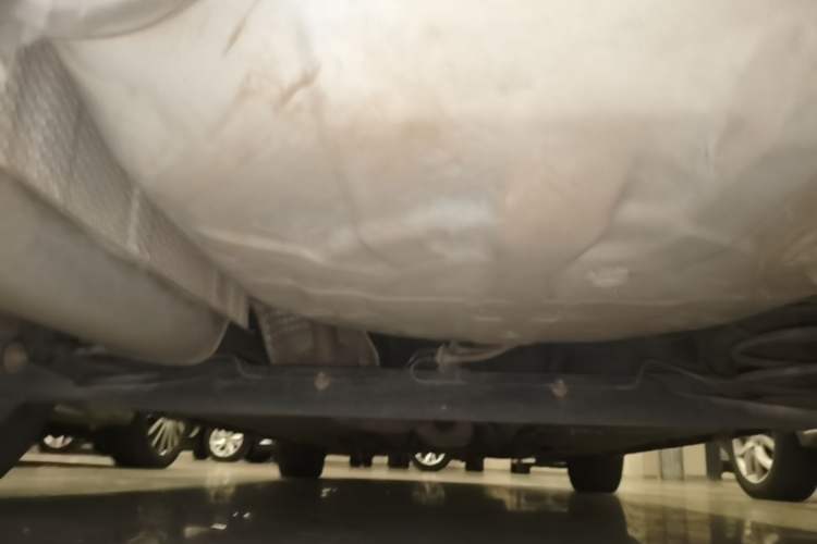 Used Venucia R50 2015 1.6L Manual Fashion Edition Chassis Rear