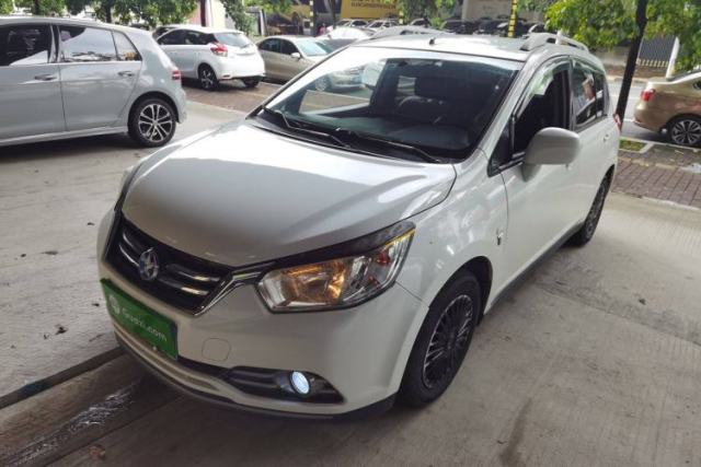 Used Venucia R50 2015 1.6L Automatic Fashion Edition