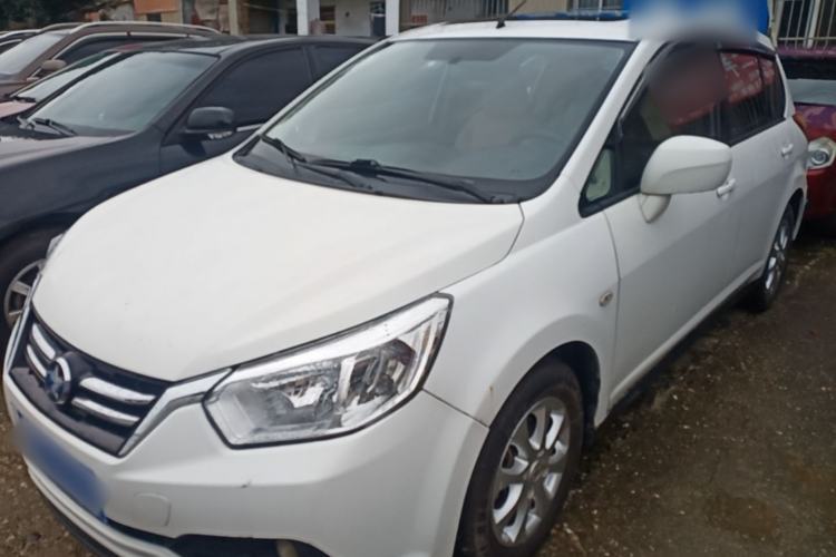 Used Venucia R50 2015 1.6L Automatic Luxury Edition Guazi used car, China used car export, Used car for sale, Used  cars, Cheapest cars for sale