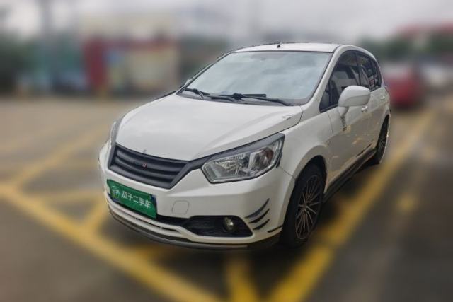 Used Venucia R50 2015 1.6L Automatic Fashion Edition