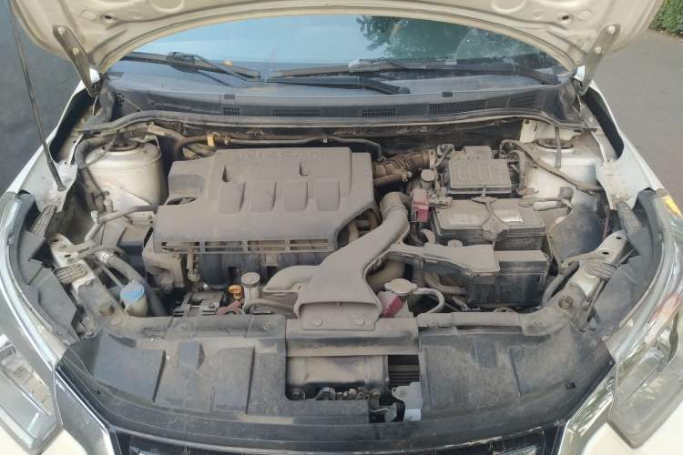 Used Venucia R50 2015 1.6L Automatic Fashion Edition Engine Bay