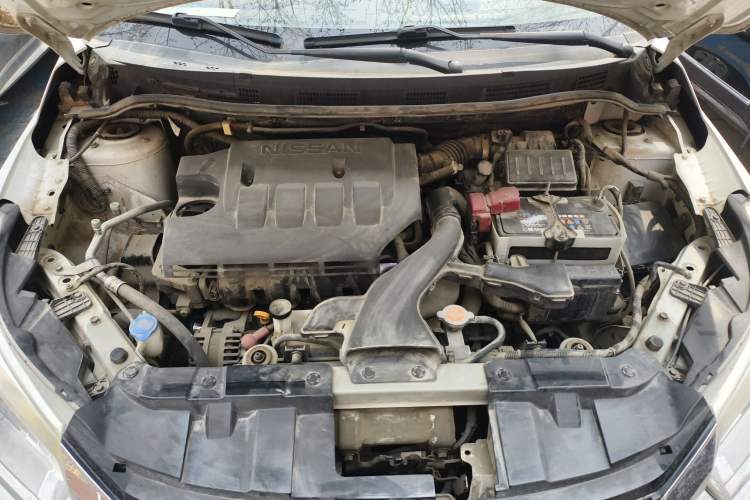 Used Venucia R50 2015 1.6L Manual Fashion Edition Engine Bay