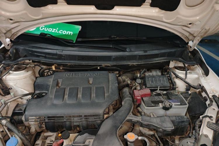 Used Venucia R50 2015 1.6L Automatic Fashion Edition Engine Bay