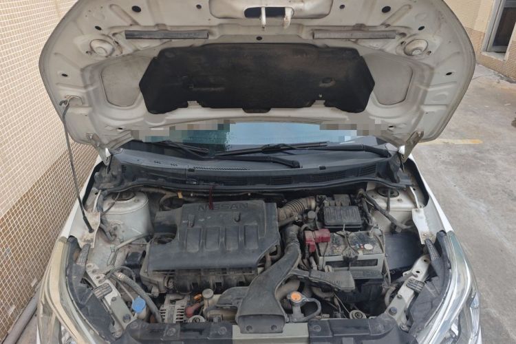Used Venucia R50 2015 1.6L Automatic Fashion Edition Engine Bay