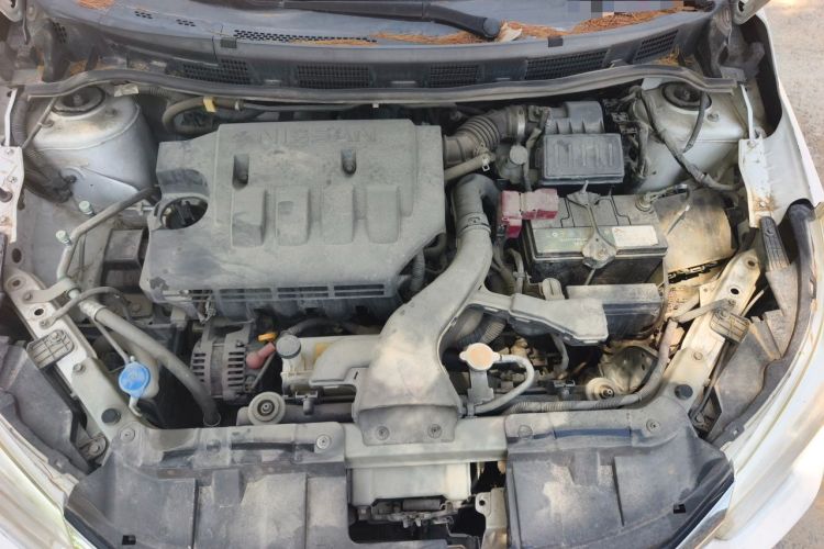 Used Venucia R50 2015 1.6L Manual Fashion Edition Engine Bay