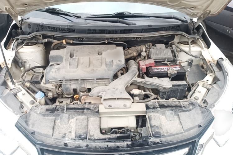 Used Venucia R50 2015 1.6L Automatic Luxury Edition Engine Bay