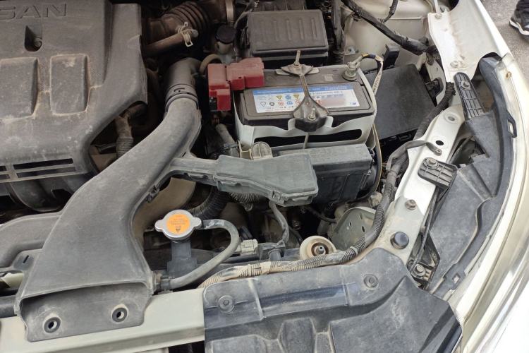 Used Venucia R50 2015 1.6L Automatic Fashion Edition Engine Bay Left