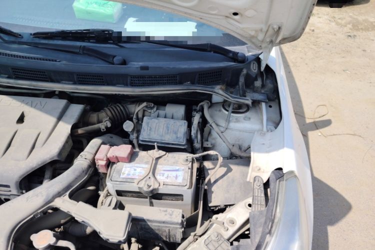Used Venucia R50 2015 1.6L Manual Fashion Edition Engine Bay Left