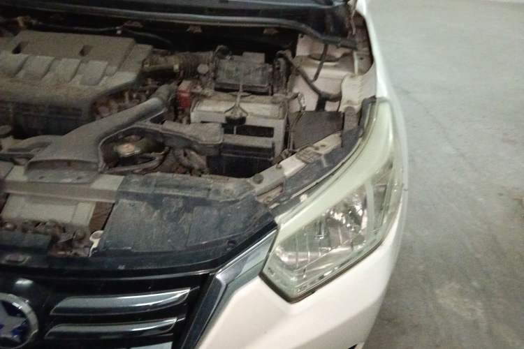Used Venucia R50 2015 1.6L Manual Fashion Edition Engine Bay Left