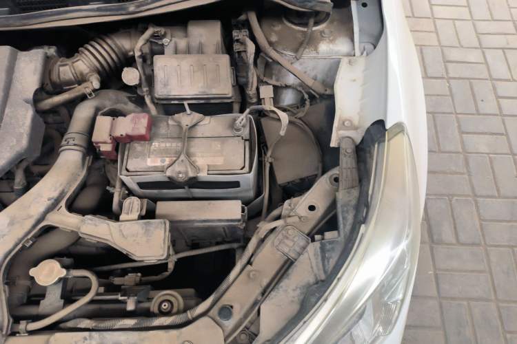 Used Venucia R50 2015 1.6L Manual Fashion Edition Engine Bay Left