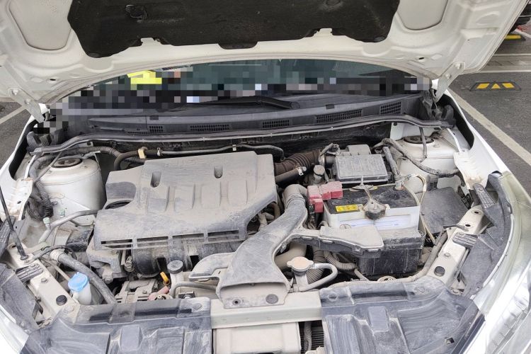 Used Venucia R50 2015 1.6L Manual Fashion Edition Engine Bay